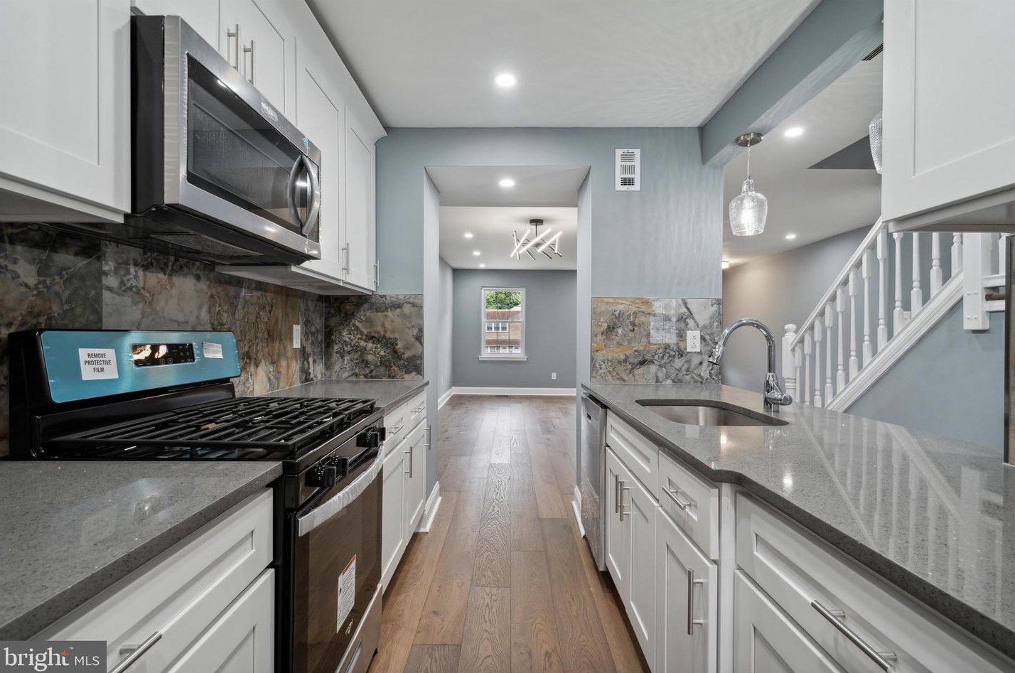 3717 Morrell Ave, Philadelphia PA  19114-1933 exterior