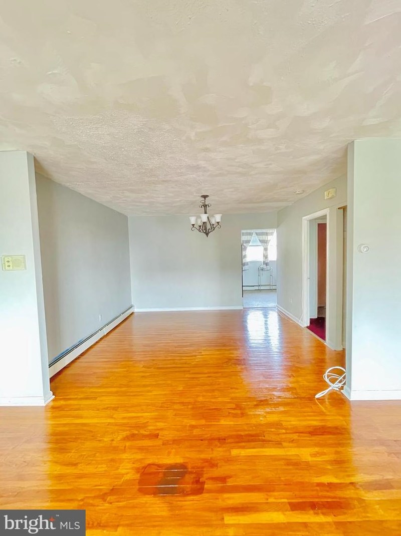 10035 Canterbury Rd, Philadelphia PA  19114-1516 exterior