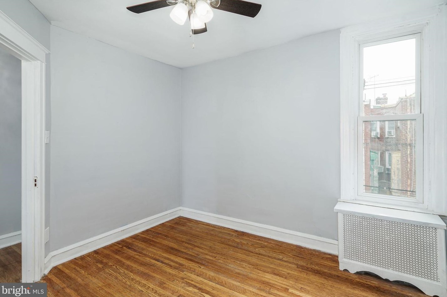 7444 Beverly Rd, Philadelphia PA  19138-1413 exterior