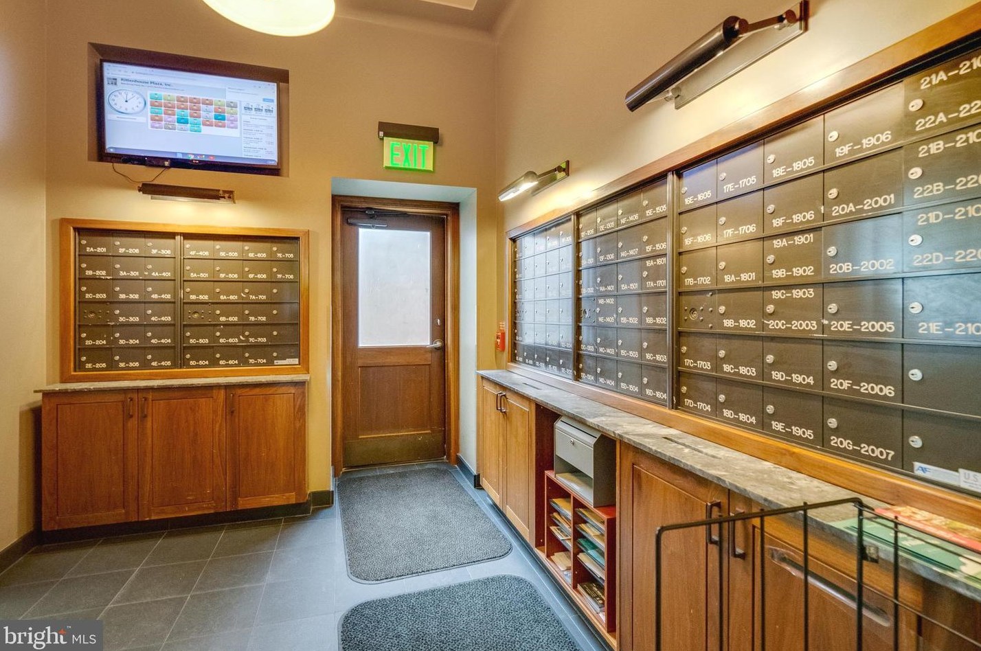 1901 Walnut St, Philadelphia PA  19103-4664 exterior