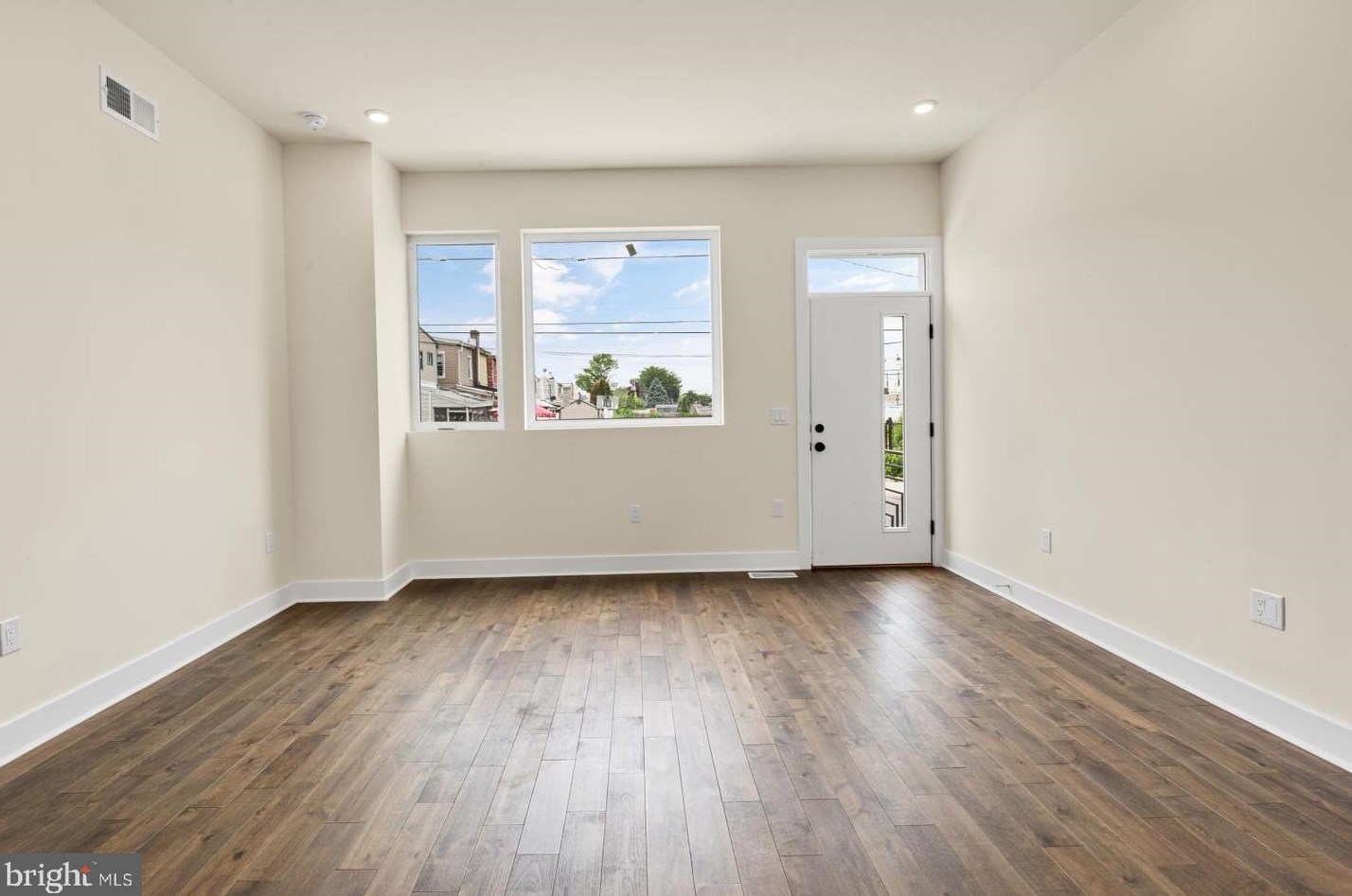 2715 Lefevre St, Philadelphia PA  19137-2057 exterior