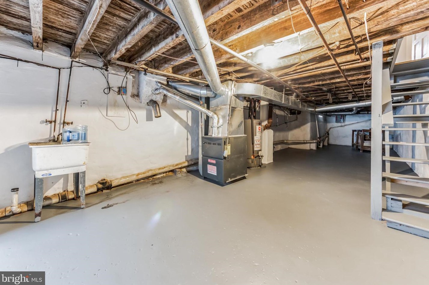 3311 Gratz St, Philadelphia PA  19140-4924 exterior