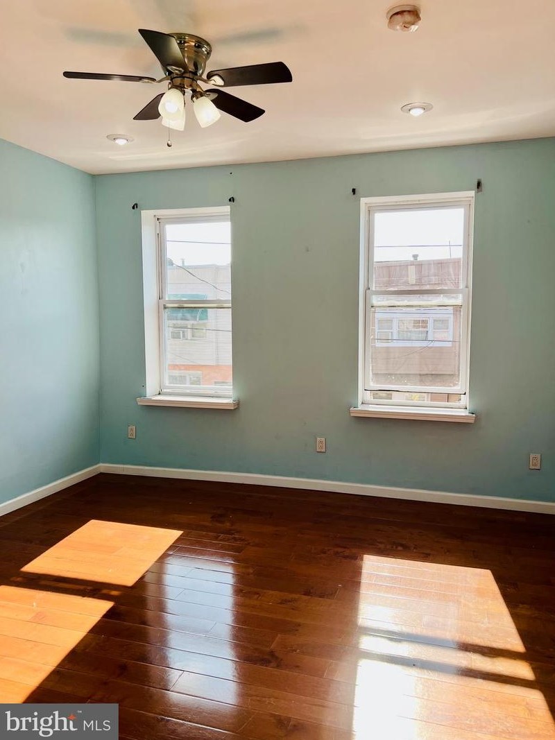 2619 7th St, Philadelphia PA 19148-4609 exterior