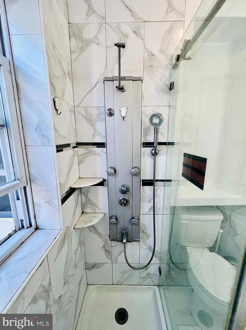 2619 7th St, Philadelphia PA 19148-4609 exterior