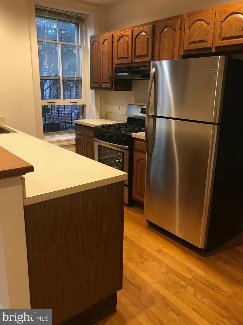 3614 Baring St, Philadelphia PA 19104-2393 exterior