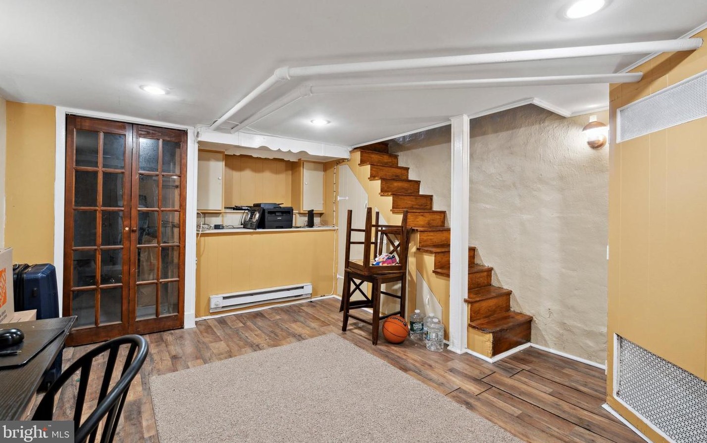 7117 Woolston Ave, Philadelphia PA 19138-2034 exterior