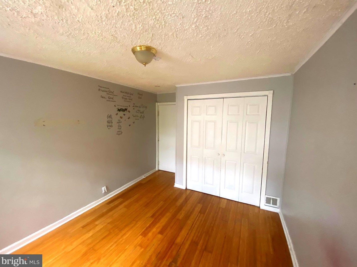 2006 Venango St, Philadelphia PA  19140-3935 exterior