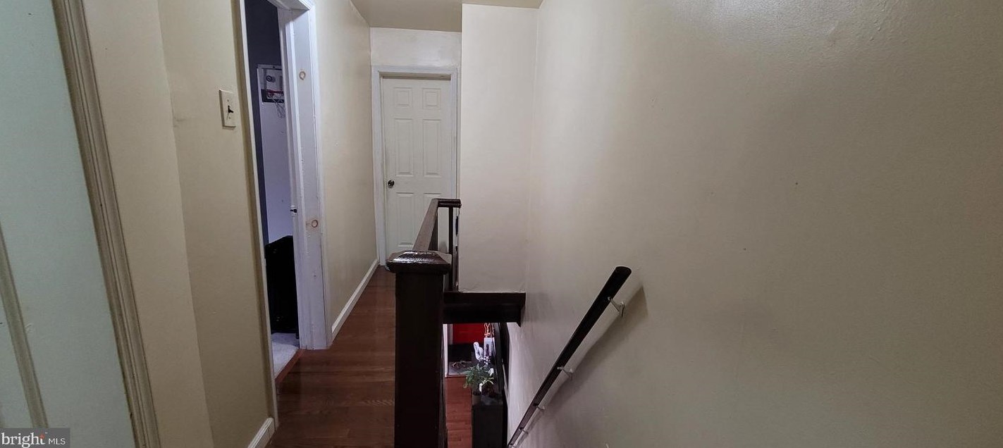 2551 Warnock St, Philadelphia PA  19133-1639 exterior