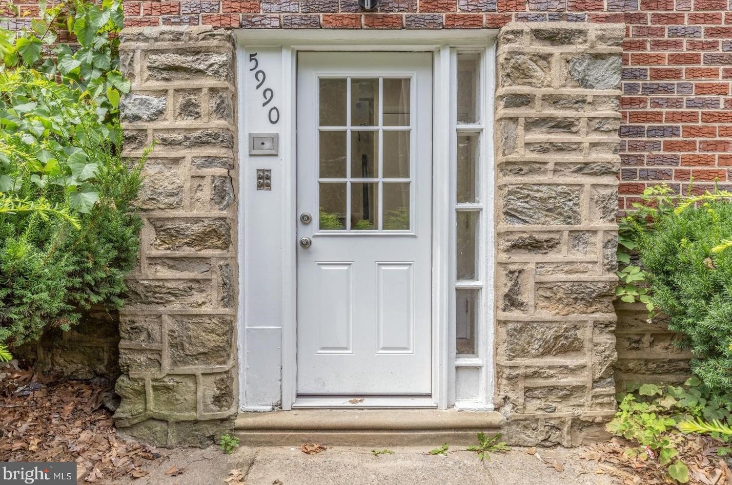 5990 Henry Ave #1, Philadelphia, PA 19128