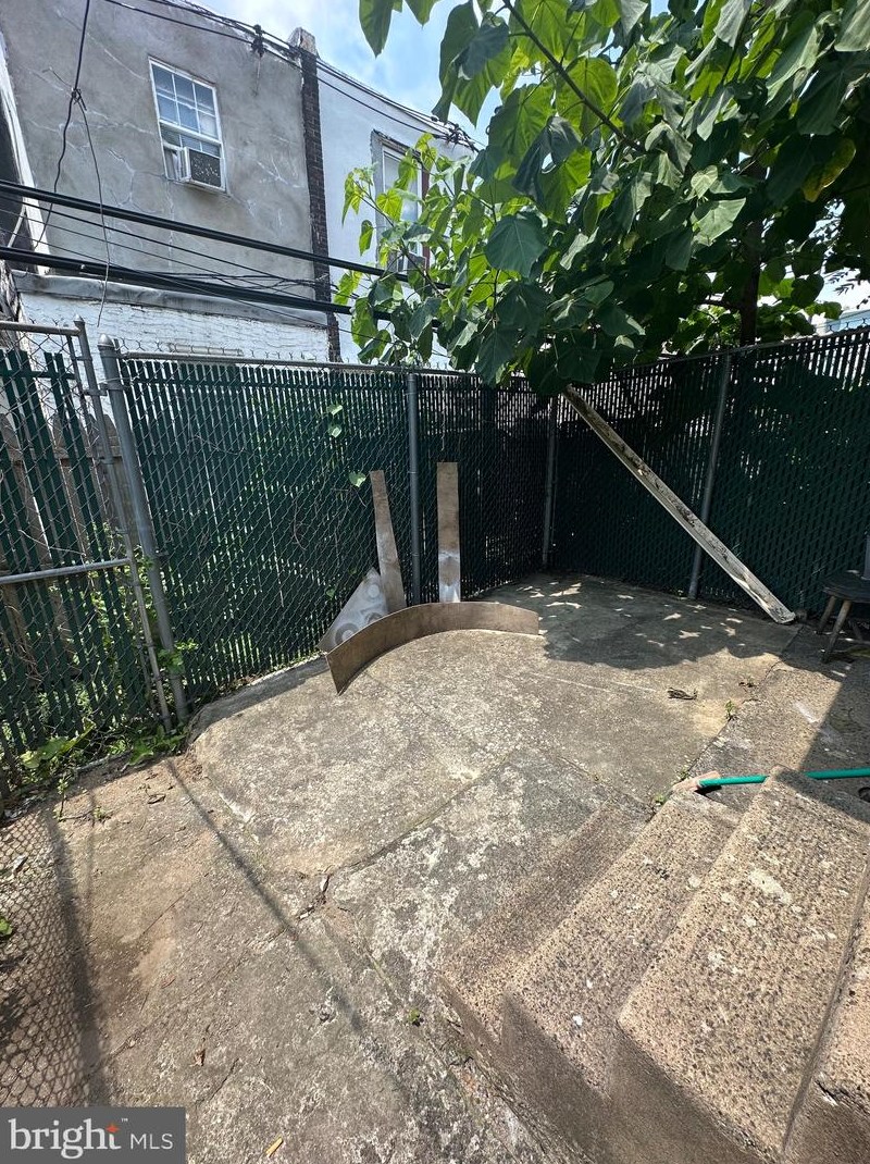 3258 Philip St, Philadelphia PA 19147-6001 exterior