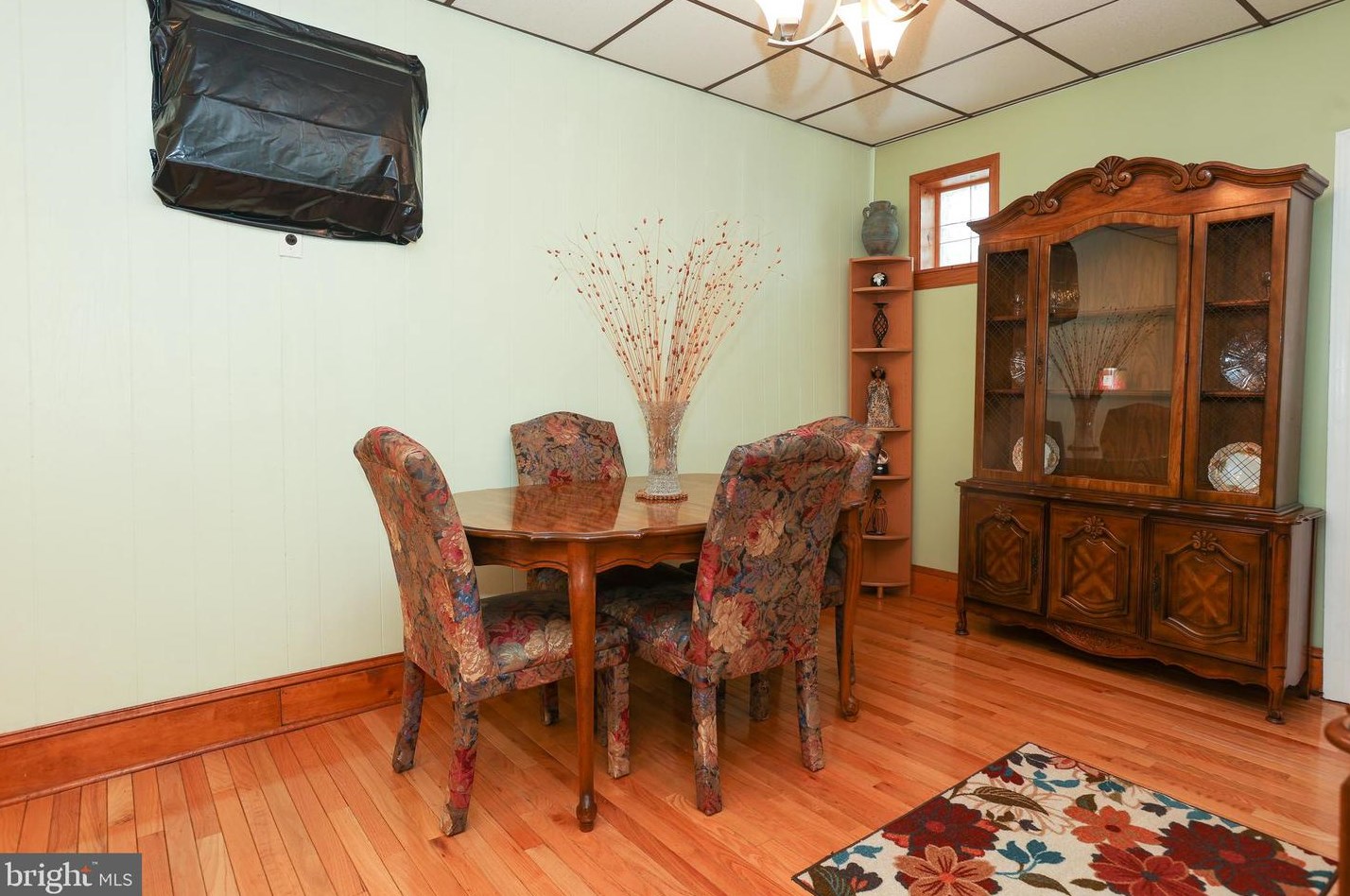 5715 Baynton St, Philadelphia PA 19144-1849 exterior