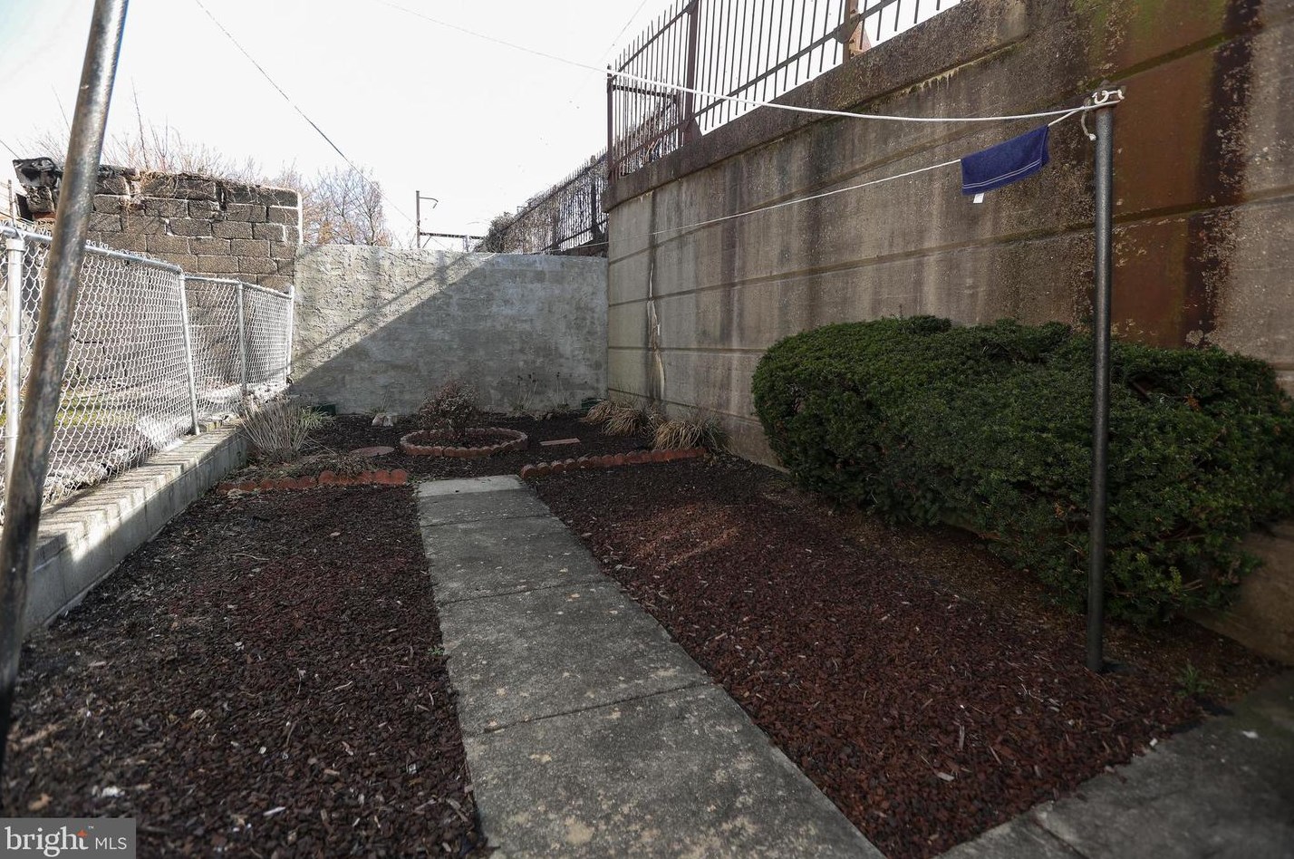 5715 Baynton St, Philadelphia PA 19144-1849 exterior