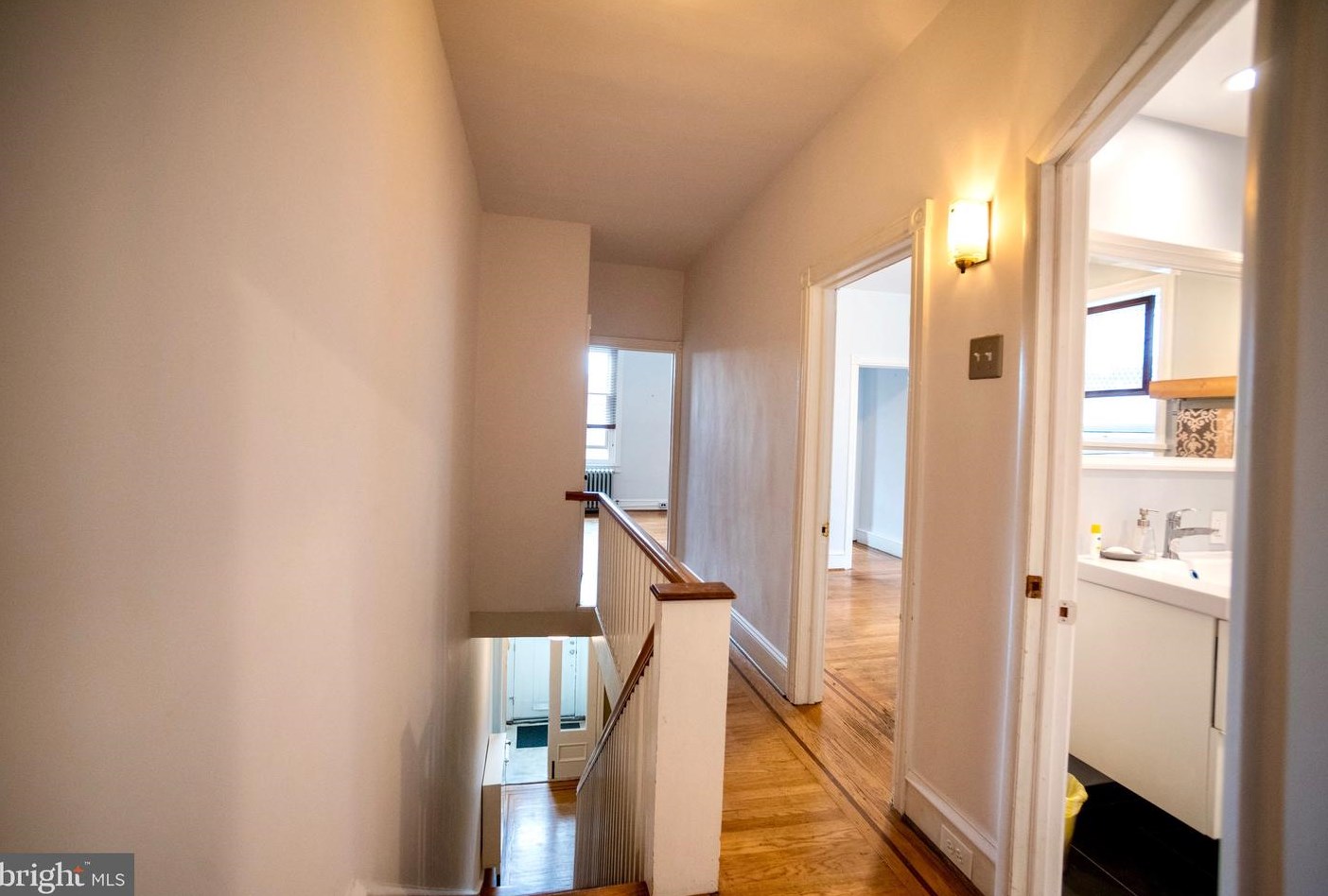 1115 Wolf St, Philadelphia PA 19148-3022 exterior