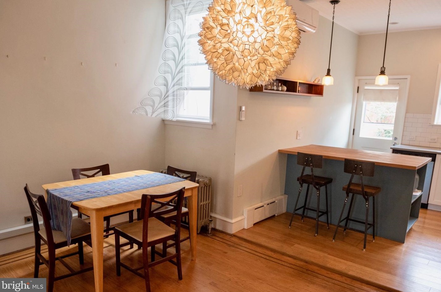 1115 Wolf St, Philadelphia PA 19148-3022 exterior