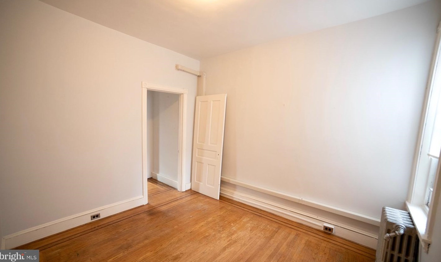 1115 Wolf St, Philadelphia PA 19148-3022 exterior