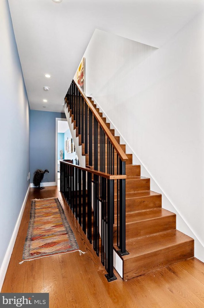 1714 Melon St, Philadelphia PA 19130-3303 exterior