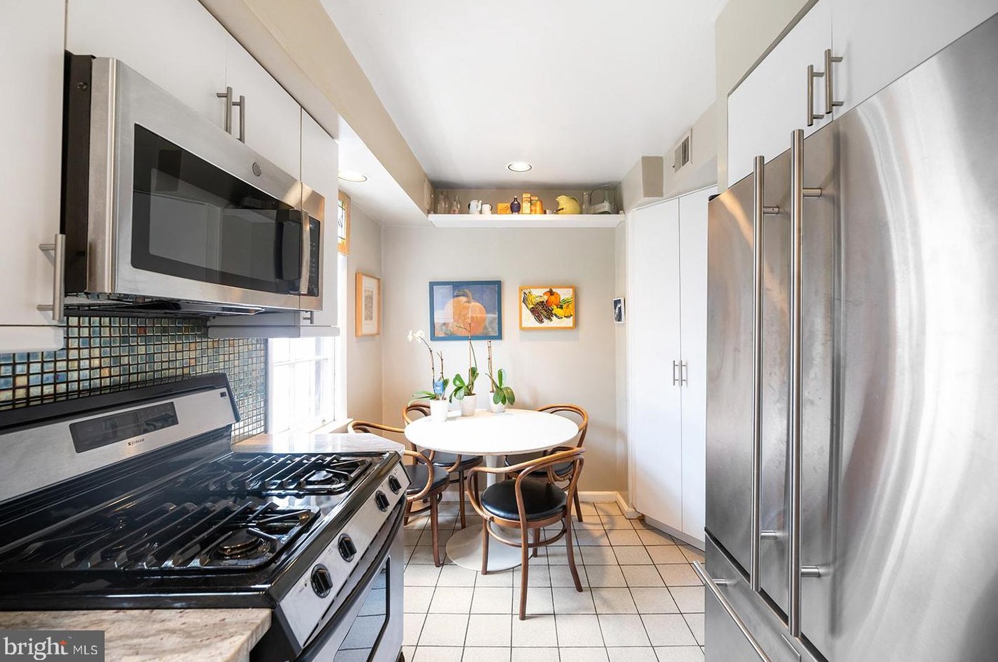 1123 Rodman St, Philadelphia PA 19146-1359 exterior