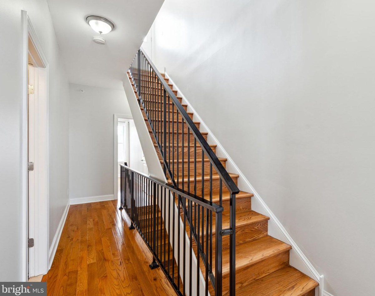 538 Mifflin St, Philadelphia PA  19148-1825 exterior