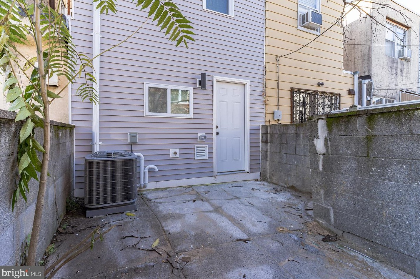 921 Sigel St, Philadelphia PA  19148-1620 exterior