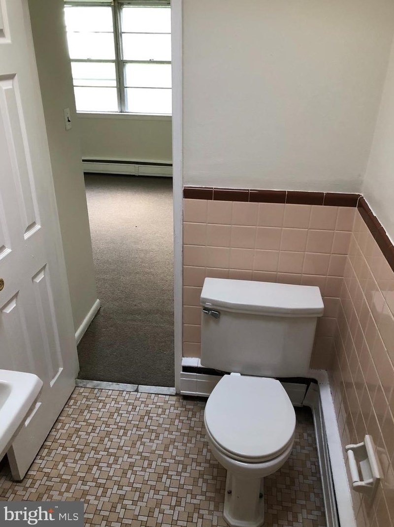 208 Furley St, Philadelphia PA 19120-2335 exterior