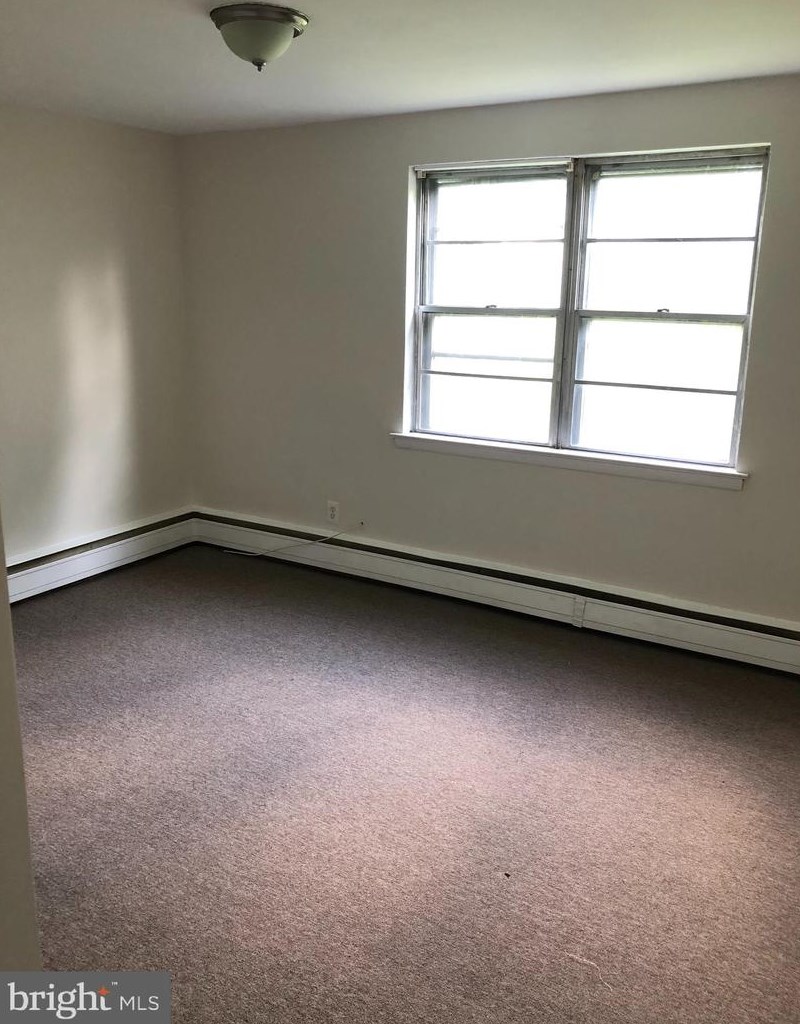 208 Furley St, Philadelphia PA 19120-2335 exterior