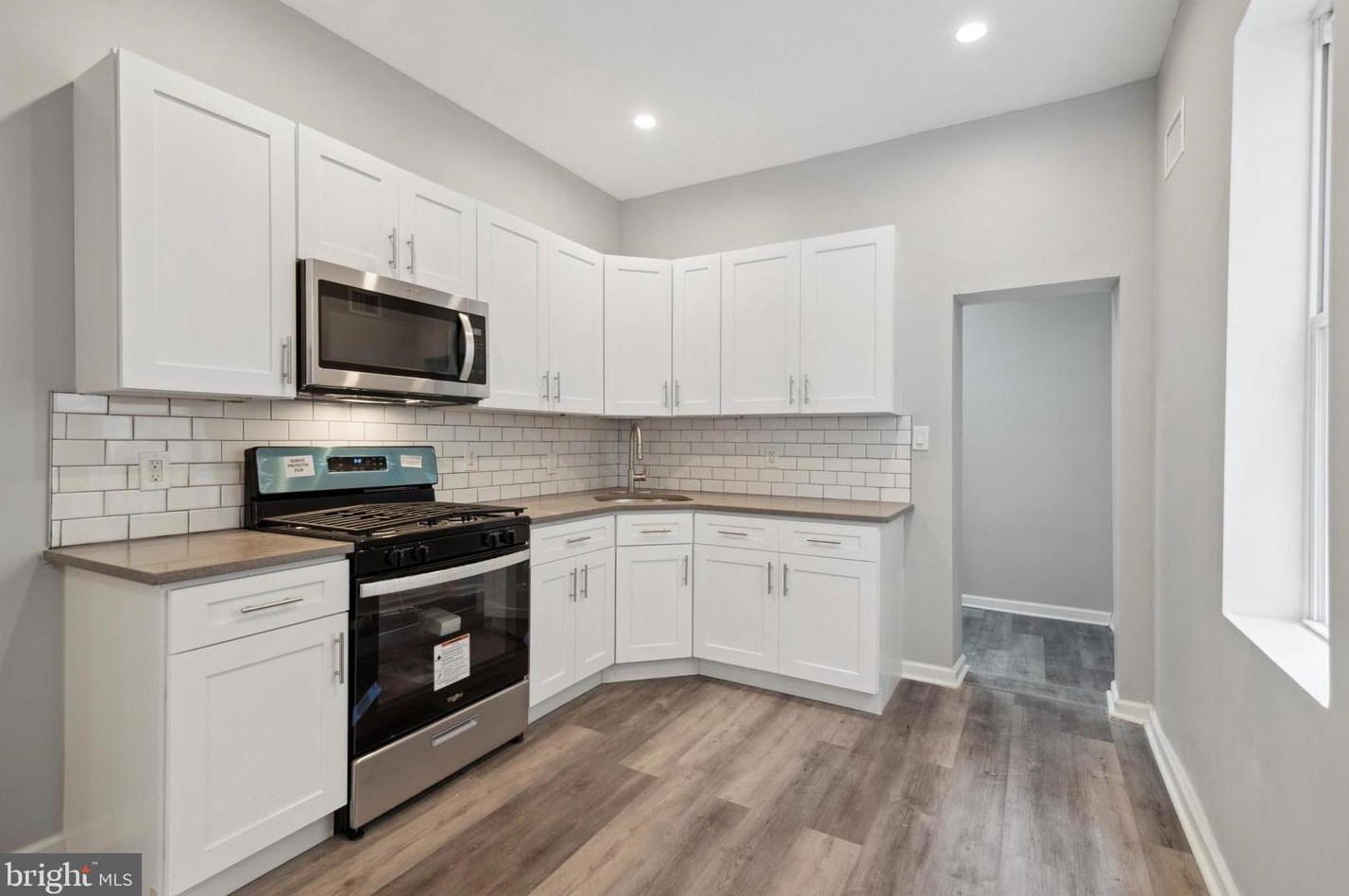 1725 Newkirk St, Philadelphia PA  19145-1626 exterior