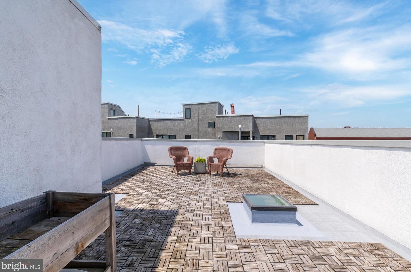 2227 Blair St, Philadelphia PA 19125-2001 exterior