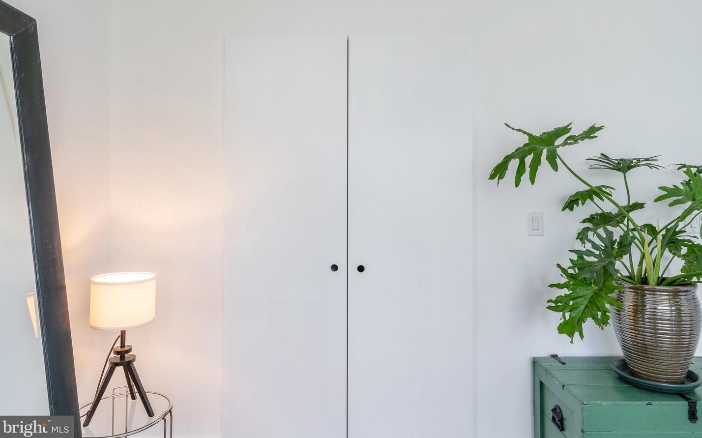 2227 Blair St, Philadelphia PA 19125-2001 exterior