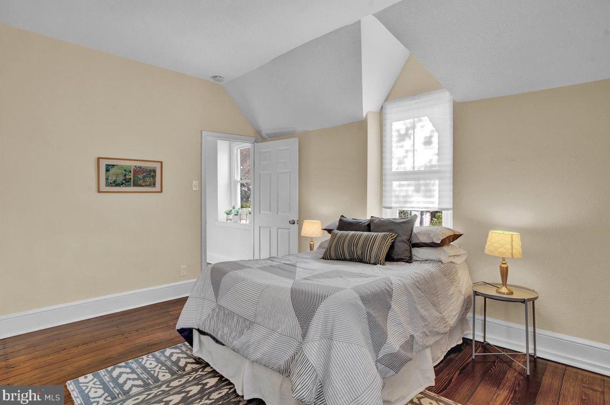 5545 Morton St, Philadelphia PA 19144-1330 exterior