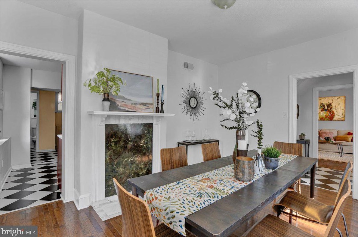 5545 Morton St, Philadelphia PA 19144-1330 exterior