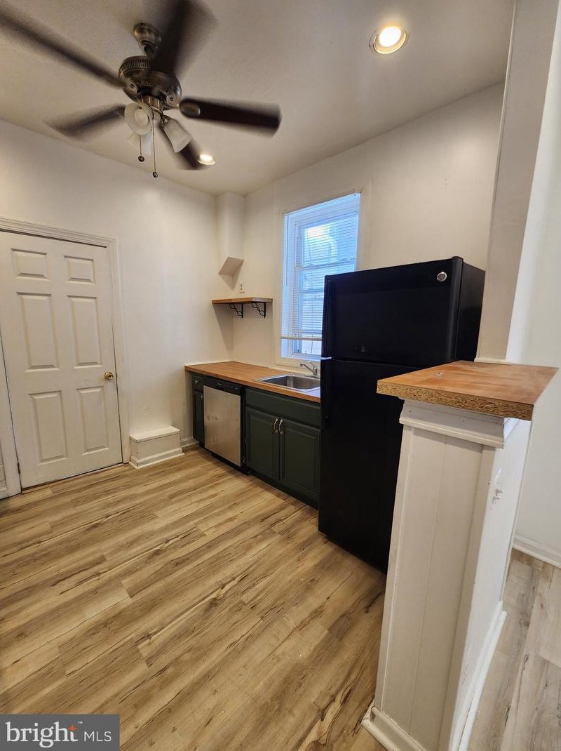 19 62 St, Philadelphia PA  19151-3435 exterior