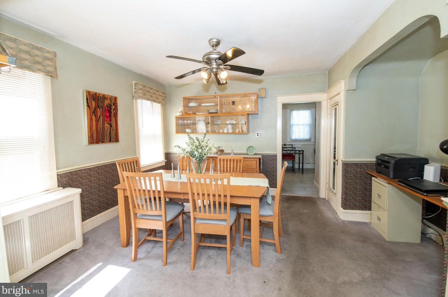 568 Sanger St, Philadelphia PA 19124-1106 exterior