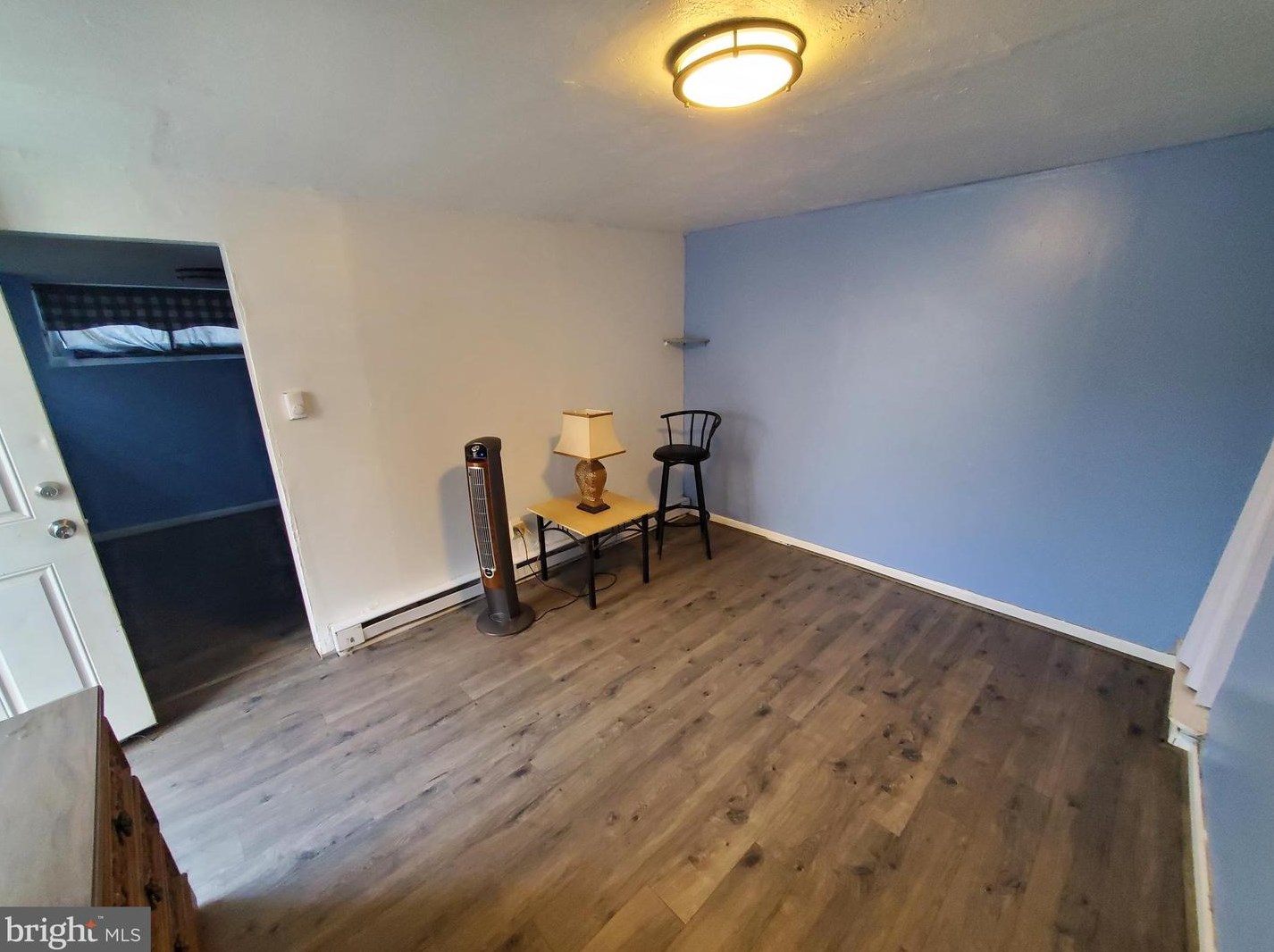 6017 Elmwood Ave, Philadelphia PA  19142-3219 exterior