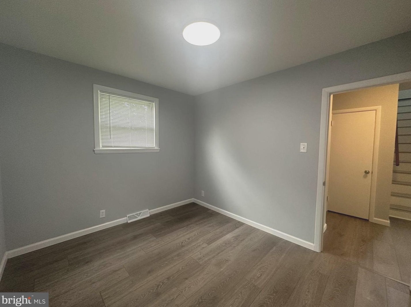 3210 Primrose Rd, Philadelphia PA  19114-2503 exterior