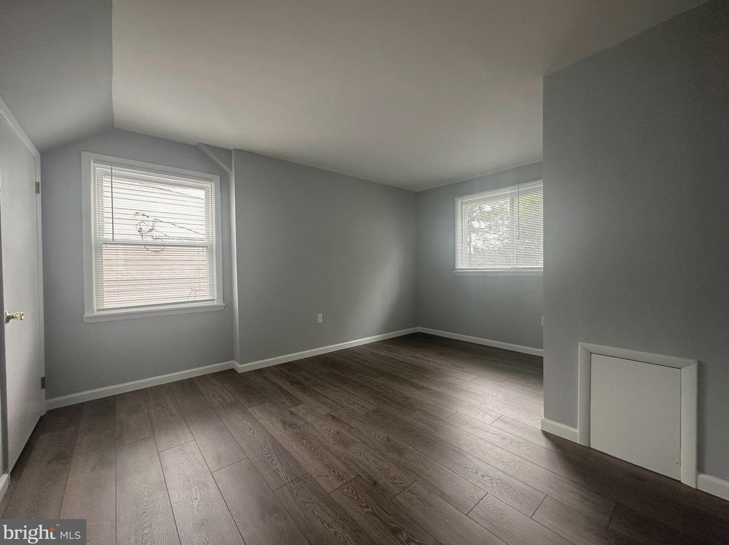 3210 Primrose Rd, Philadelphia PA  19114-2503 exterior
