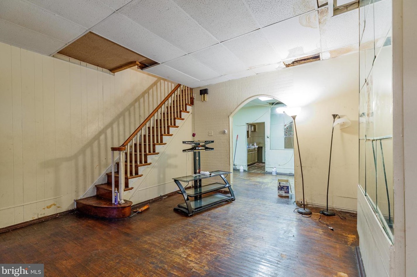 6246 Reedland St, Philadelphia PA  19142-2910 exterior