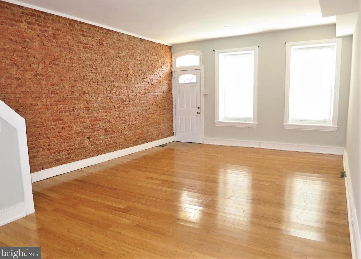 4707 Mansion St, Philadelphia PA  19127-1007 exterior