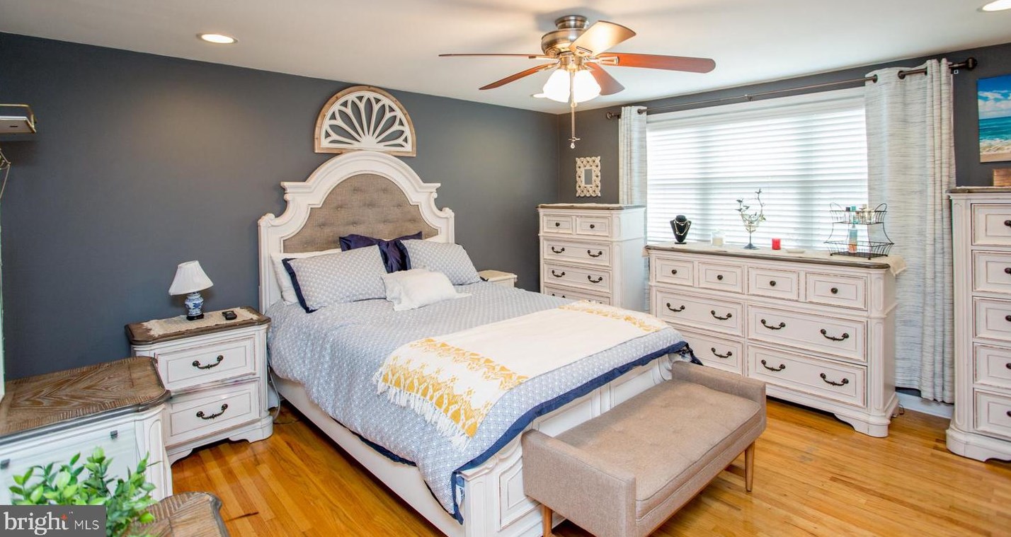 3405 Amity Rd, Philadelphia PA  19154-3903 exterior