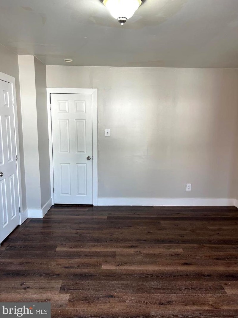 331 Felton St, Philadelphia PA 19151-3806 exterior