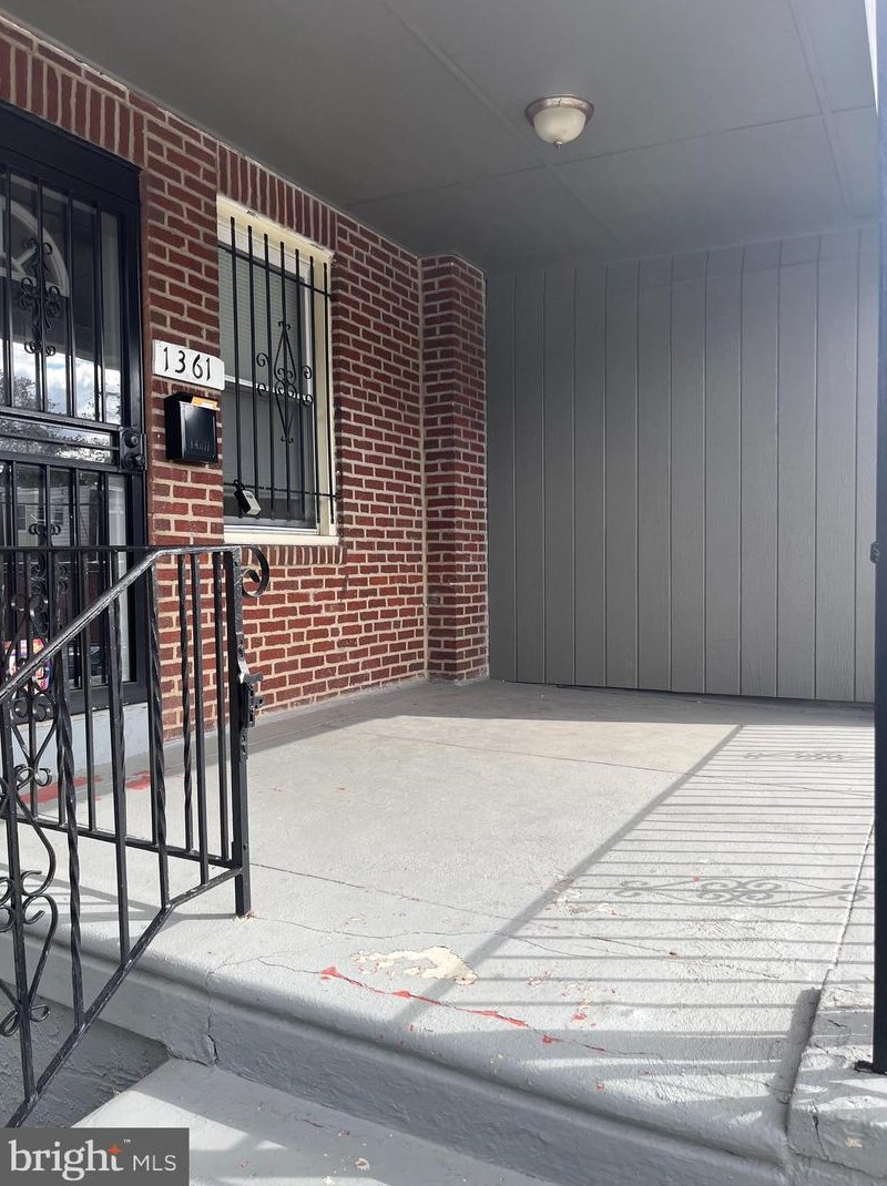 1361 Pratt St, Philadelphia PA  19124-1925 exterior