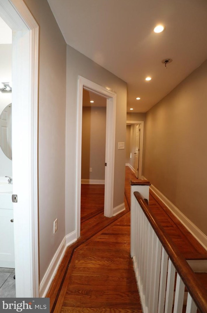 6465 Musgrave St, Philadelphia PA  19119-2332 exterior