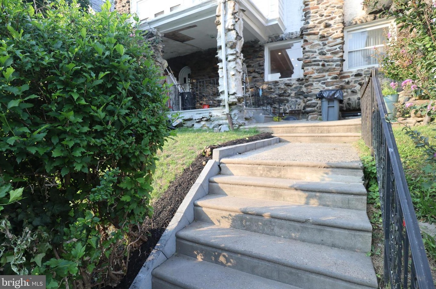 6465 Musgrave St, Philadelphia PA  19119-2332 exterior