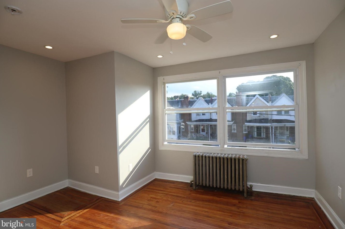 6465 Musgrave St, Philadelphia PA  19119-2332 exterior