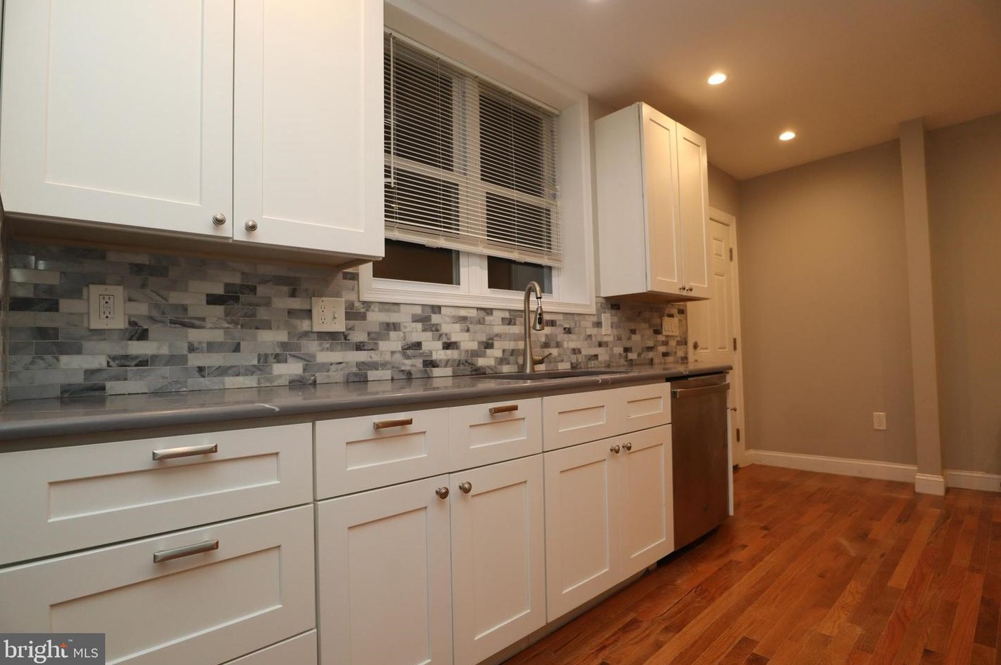 6465 Musgrave St, Philadelphia PA  19119-2332 exterior