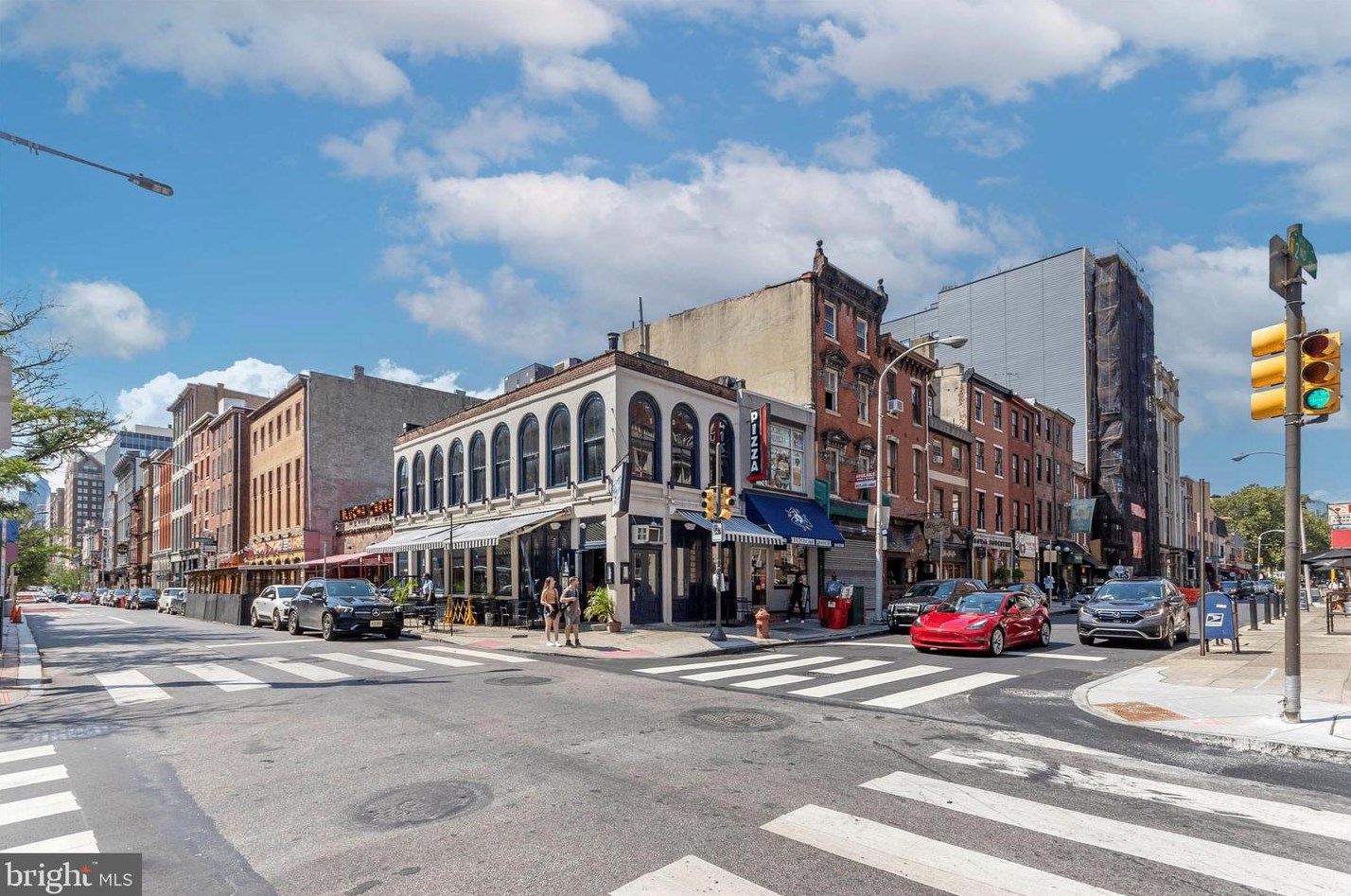 36 Strawberry St, Philadelphia PA  19106-2844 exterior