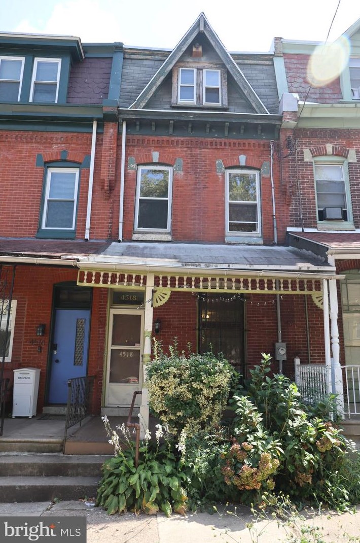 4518 Kingsessing Ave, Philadelphia PA  19143-3735 exterior