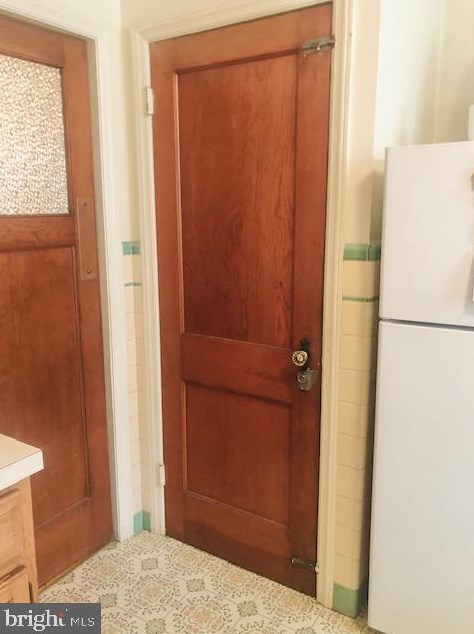 2715 Unruh Ave, Philadelphia PA  19149-2418 exterior