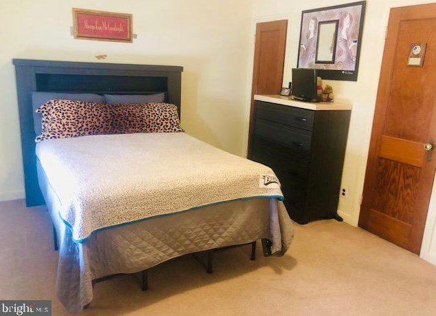 2715 Unruh Ave, Philadelphia PA  19149-2418 exterior