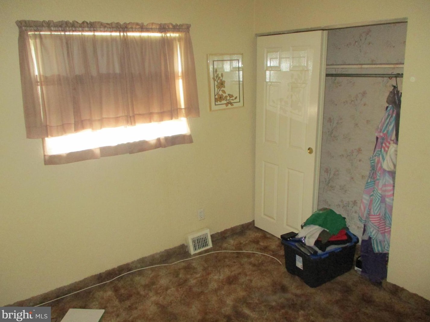 8730 Hargrave St, Philadelphia PA 19152-2134 exterior