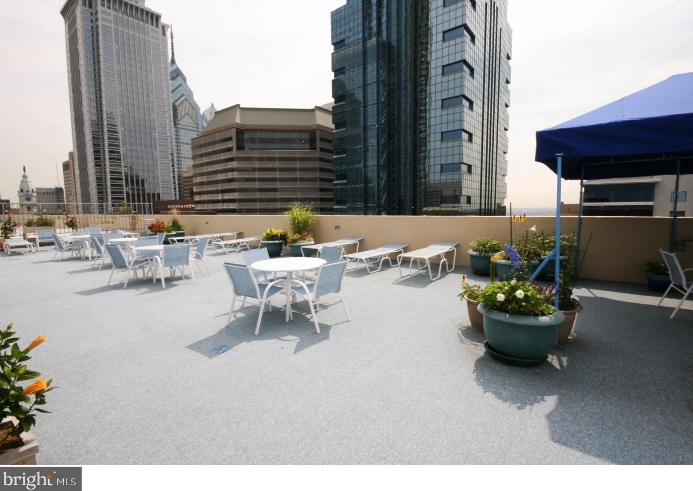 1901 John F Kennedy Blvd, Philadelphia PA 19103-1598 exterior